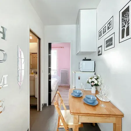 Pink Warm Studio Near Arc De Triomphe Paris Exterior photo